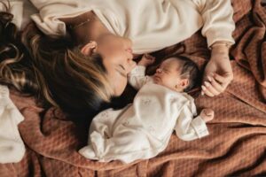 Breastfeeding Benefits for Mother and Baby | Women’s Health Guide